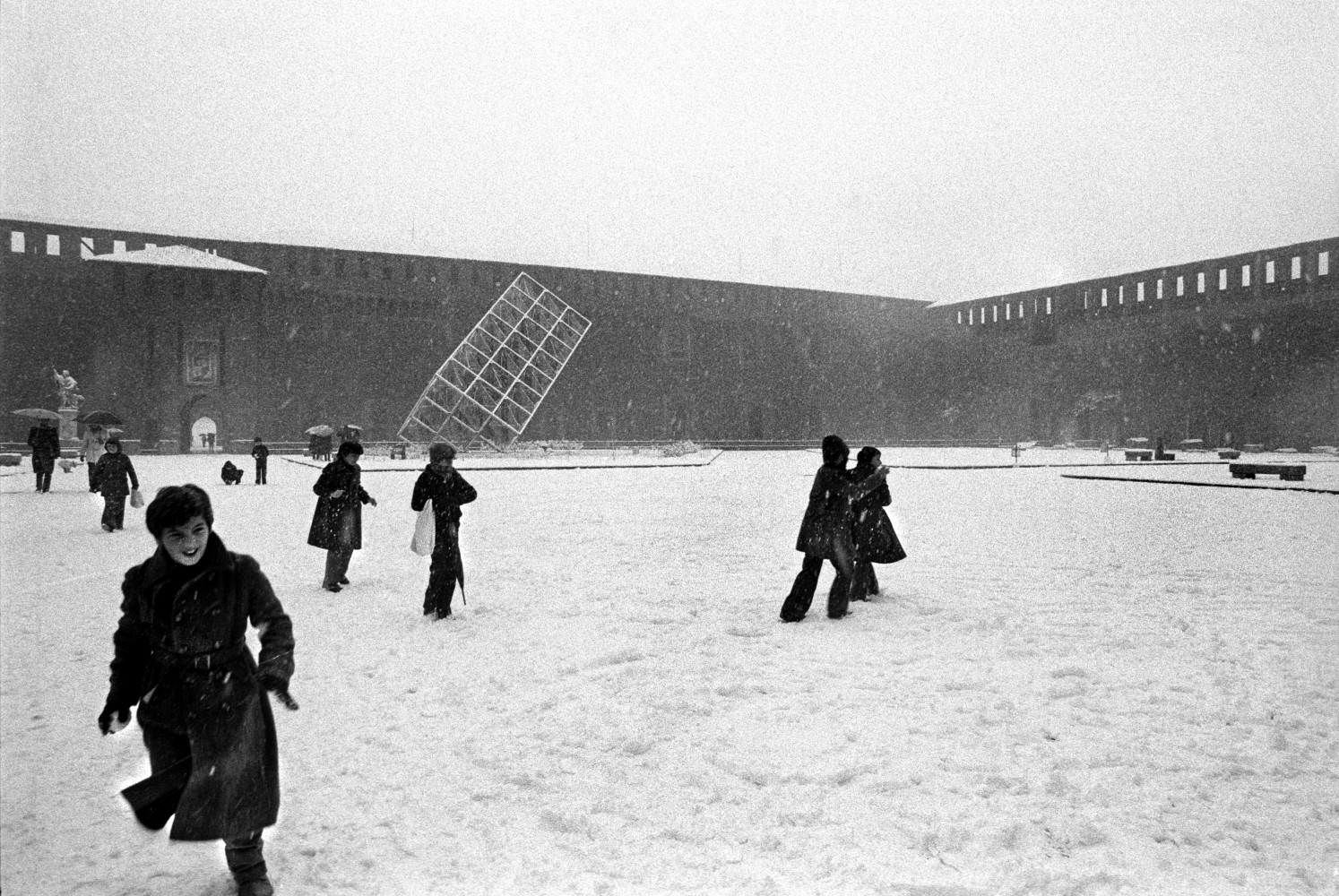 Toni Nicolini, Cortile delle Armi del Castello Sforzesco, Milano, 1978